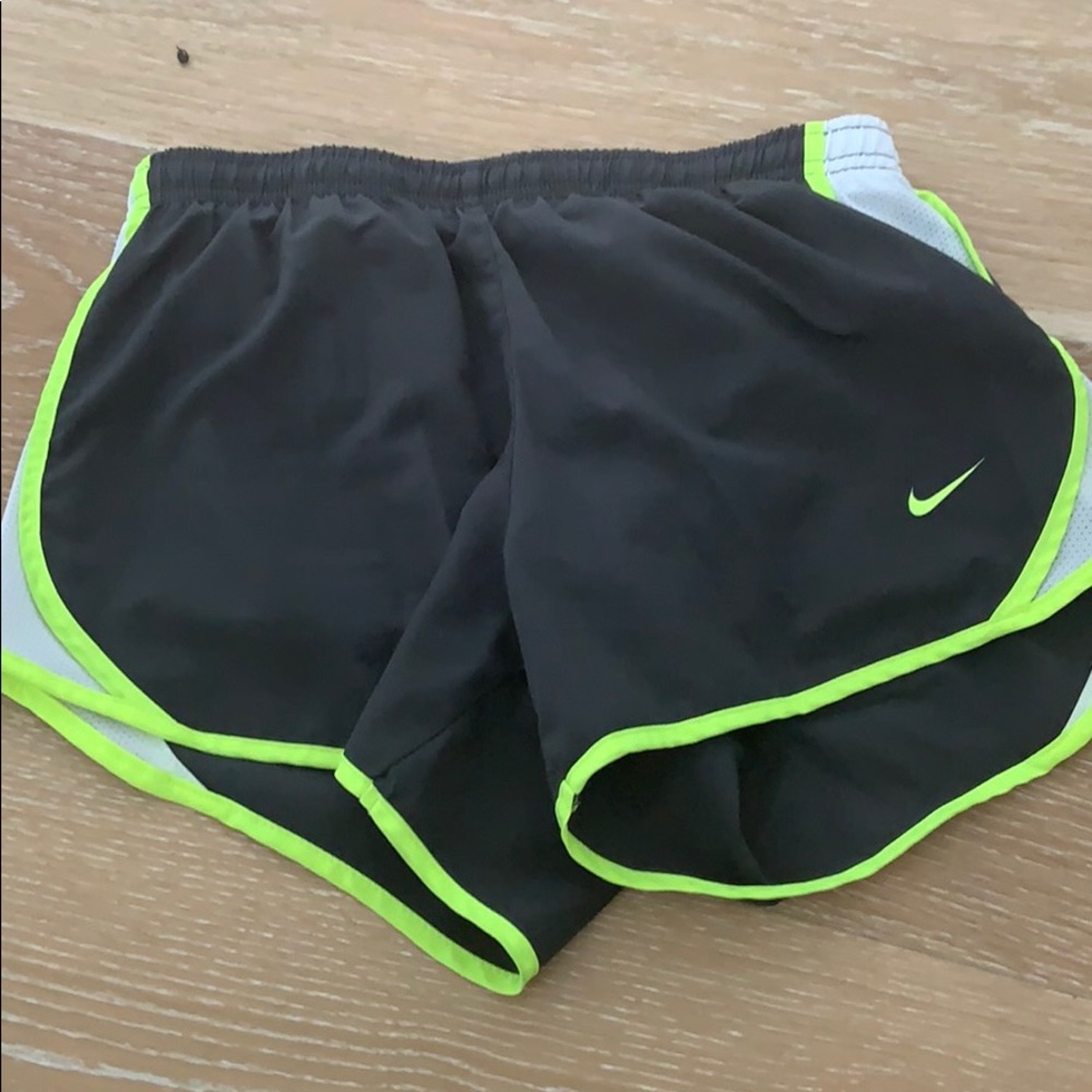 girls nike running shorts